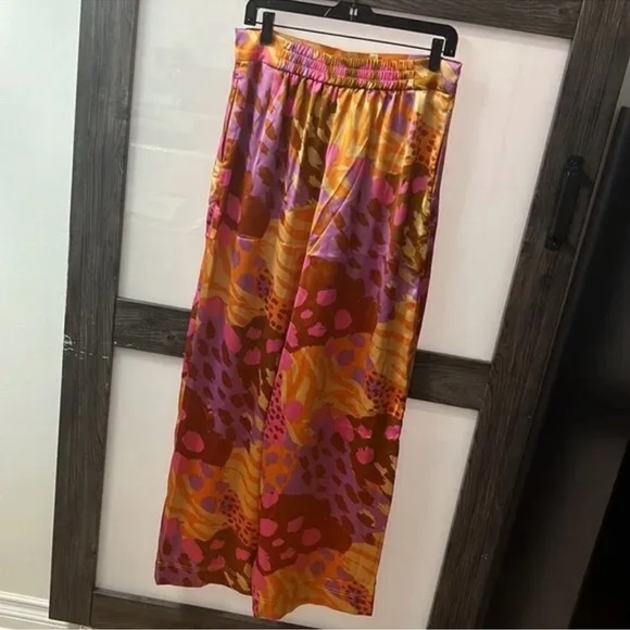 Christian Lacroix Wide Leg Pants and Top Set - Picture 6 of 11